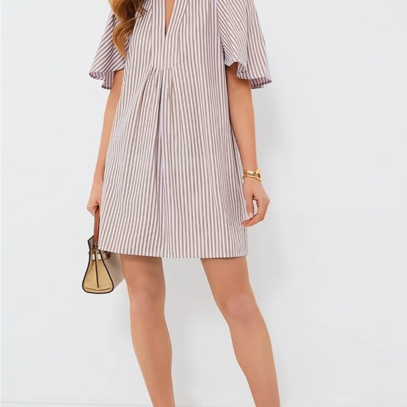 Pomander Place Dresses & Skirts - NWT Pomander Place/ Tuckernuck Striped seersucker Finley Flutter Sleeve dress
